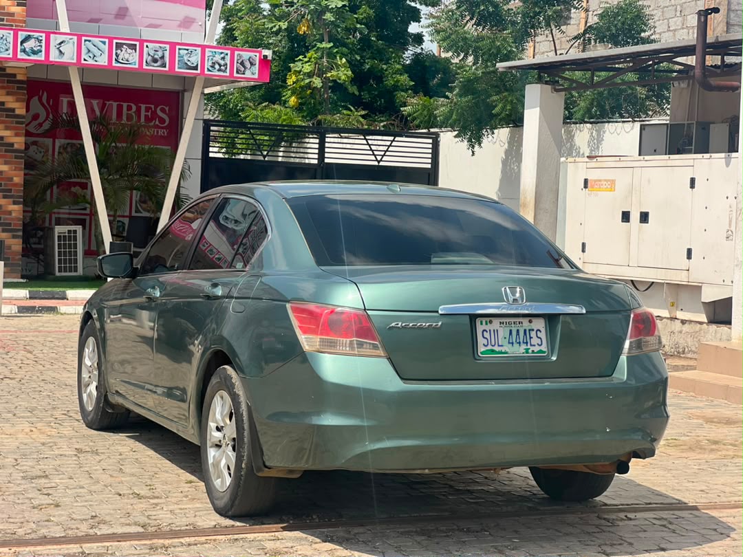 
								REGISTERED 2008 HONDA ACCORD IN PERFECT CONDITION GOING FOR 4.6M 📍ABUJA full									