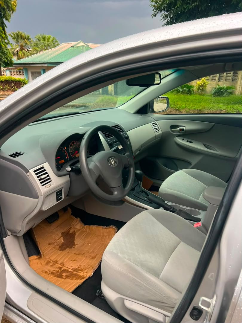 
								Direct Belgium 🇧🇪 Toyota Corolla 2009 model with everything working perfectly going for 10.8m location -Abuja full									