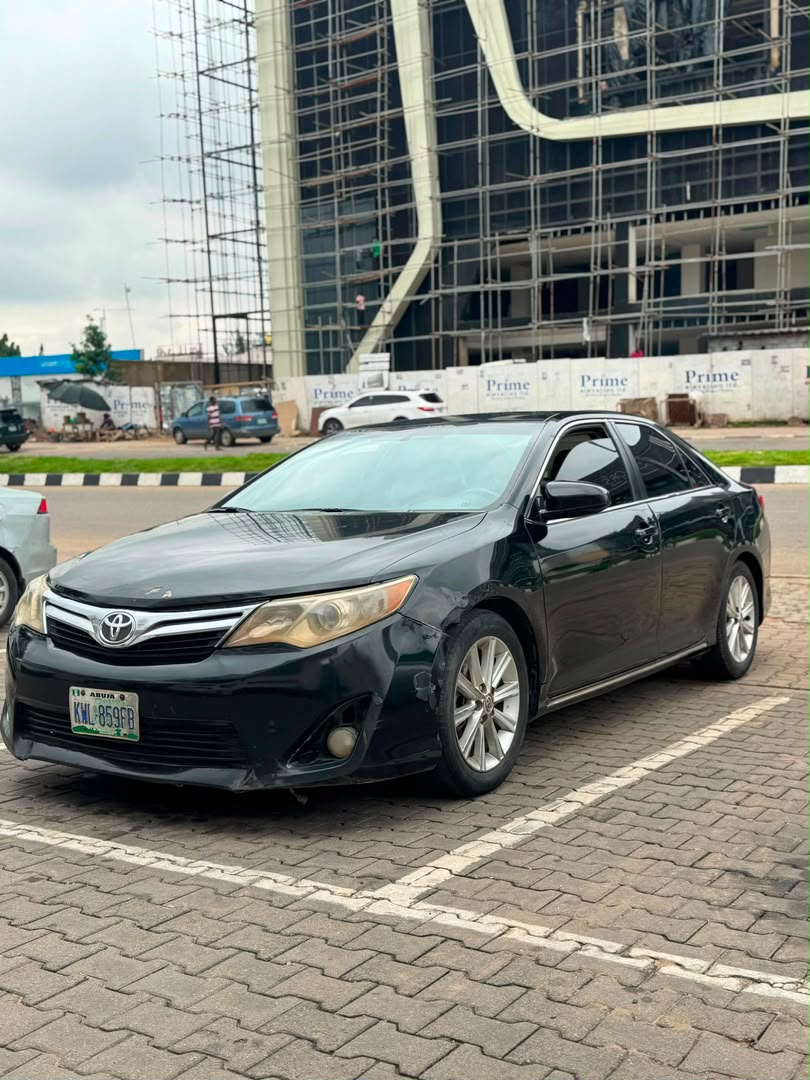 
								QUICK SALE NEATLY USED 2014 TOYOTA CAMRY XLE V6 FULLEST OPTION AVAILABLE FOR JUST 🏷️7.8M Net 📍KUBWA ABUJA full									