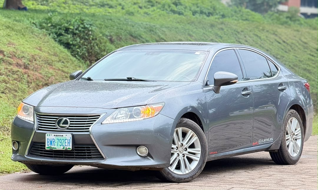 
								CleaNesT, SharPesT ReGisTeReD 2014 Es350 LeXuS CuRRenTLy In DCT MrKT…  💯 Mechanical sound, UnTemPereD AnyThinG, BuY & DriVe WiTh Confidence…..custom duty✅  15M OnLy💰   AbuJa LoKaTioN📍 full									