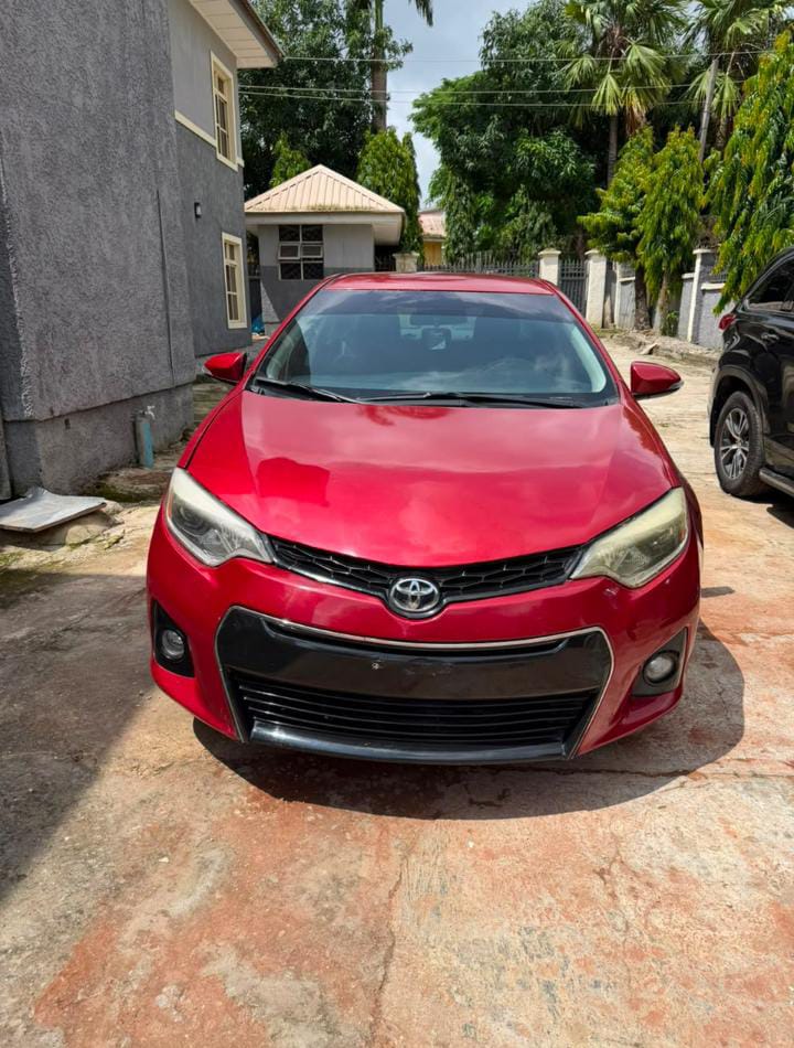 Distress Sale!!!! Toyota Corolla 2014 Available for urgent pickup Engine untempered Gear untempered AC chilling  Price 7.7m Location: idu karimo Settlement: TBD