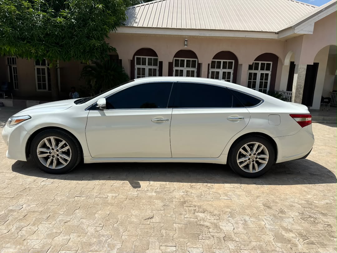 
								MASSIVE DISTRESS⚡⚡   FOREIGN USED TOYOTA AVALON XLE 2015 MODEL  ORIGINAL 2026 DUTY COMPLETE ACCIDENT FREE AC CHILLING  EVERYTHING IS PERFECT  PRICE: 11M LOCATION: ABUJA, OWNER’S HOUSE full									