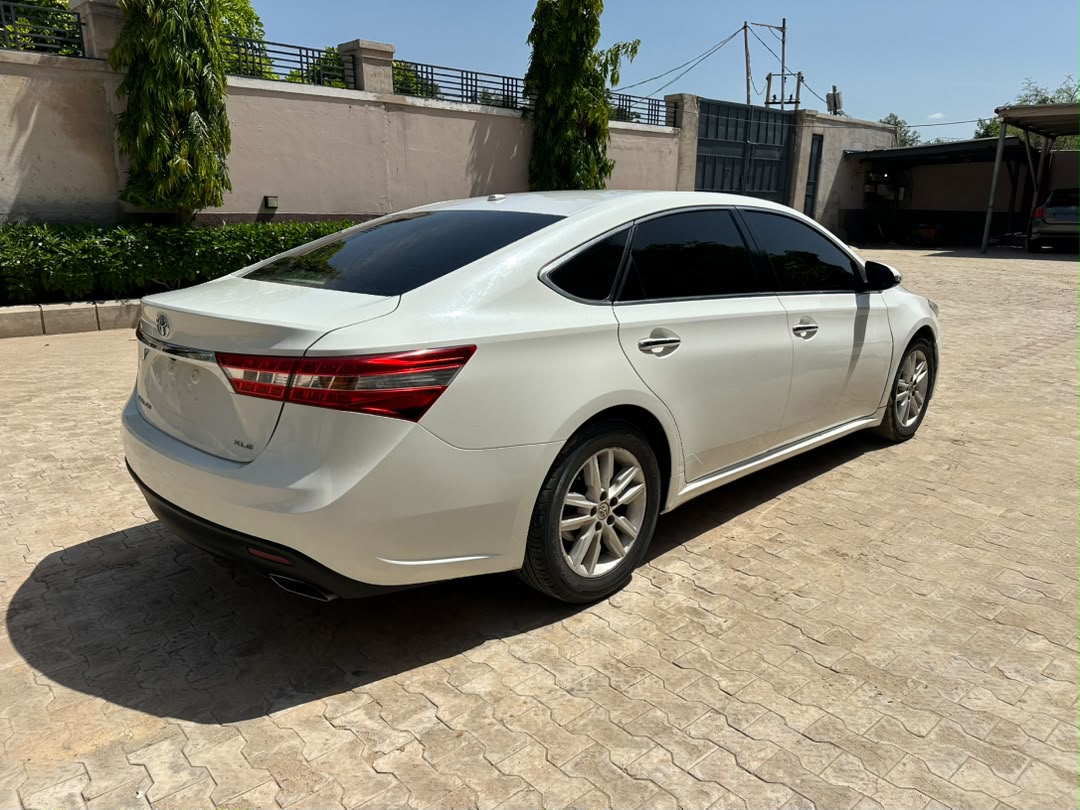 
								MASSIVE DISTRESS⚡⚡   FOREIGN USED TOYOTA AVALON XLE 2015 MODEL  ORIGINAL 2026 DUTY COMPLETE ACCIDENT FREE AC CHILLING  EVERYTHING IS PERFECT  PRICE: 11M LOCATION: ABUJA, OWNER’S HOUSE full									
