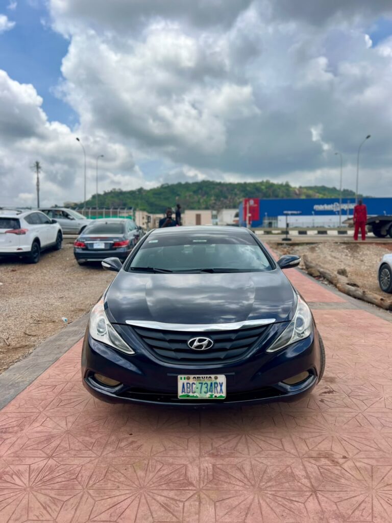 Neatly Used Hyundai Sonata 2012 in perfect condition Buy and Drive   6.5 Million