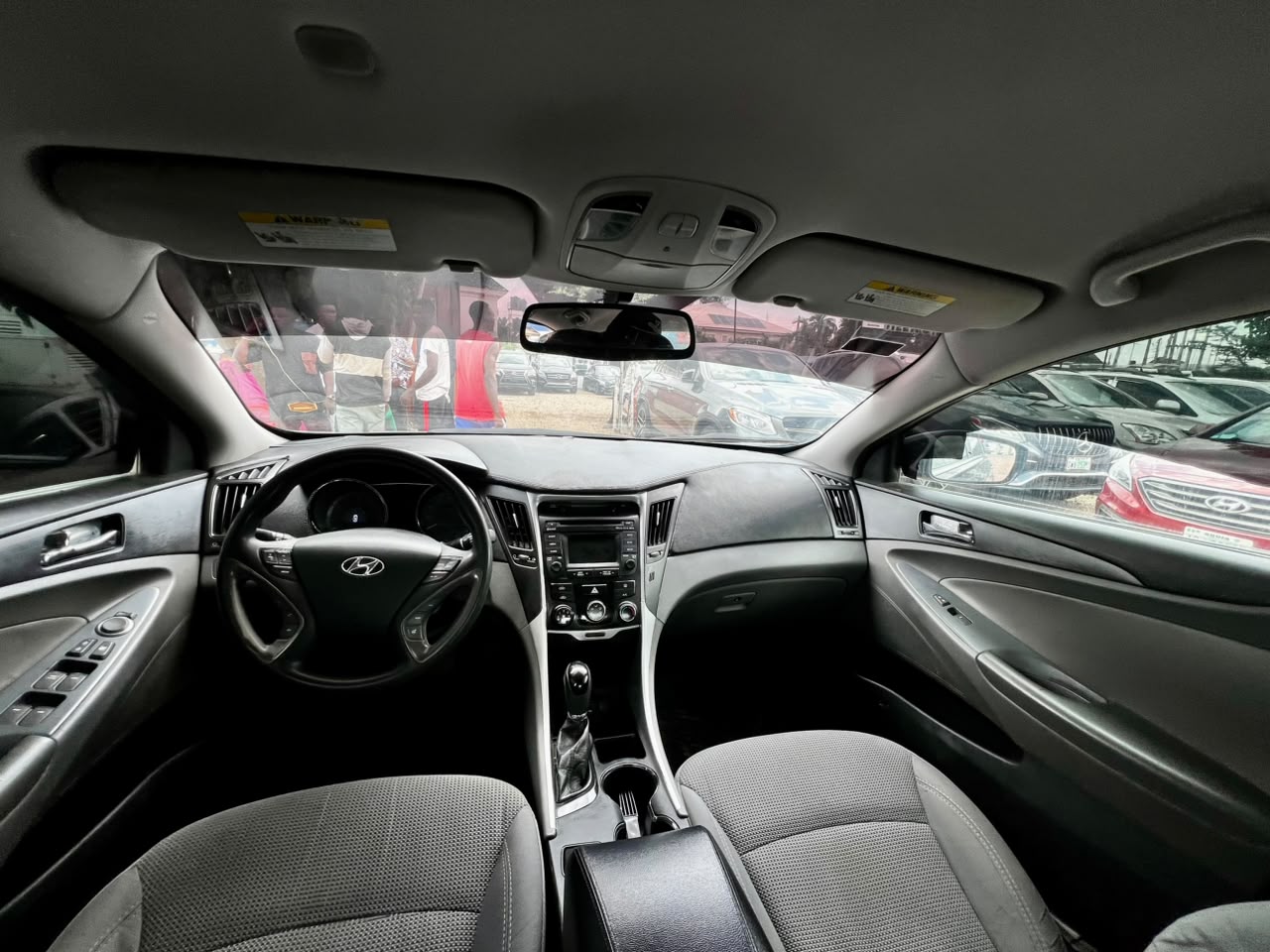 
								Neatly Used Hyundai Sonata 2012 in perfect condition Buy and Drive   6.5 Million full									