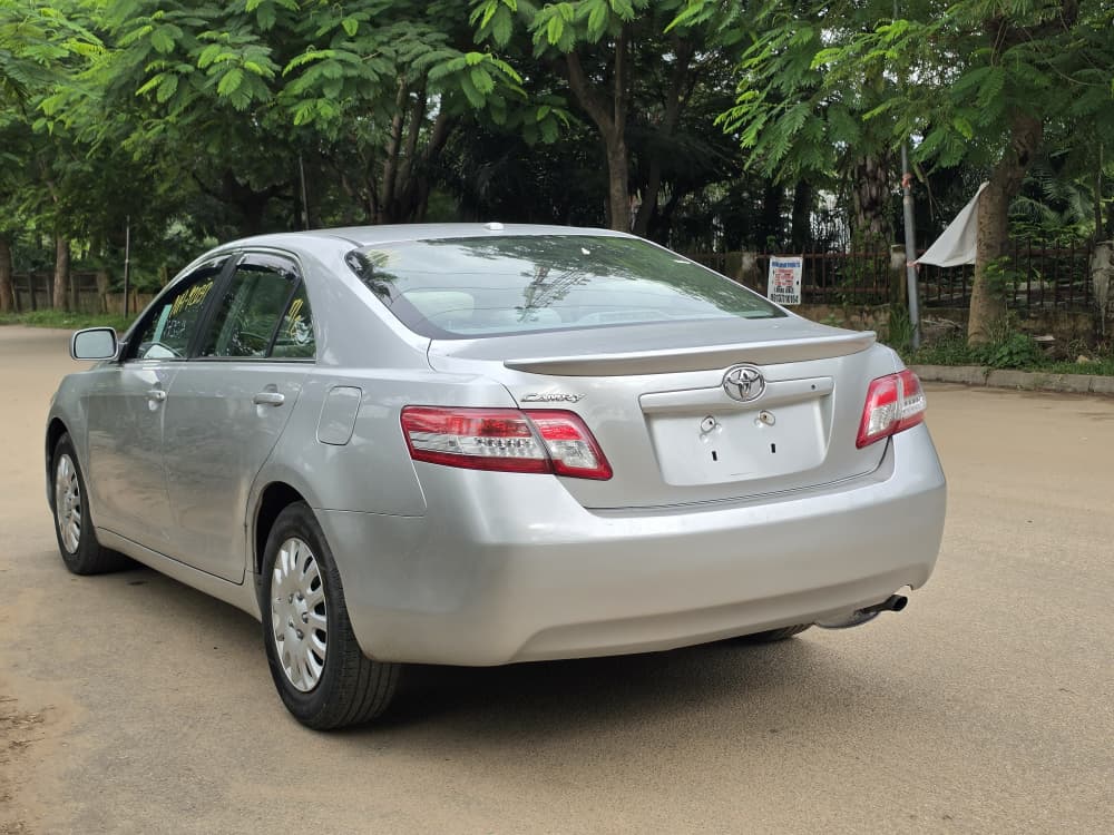 
								Awoof Deal: Highest Grade Foreign Used 2011 on belt Toyota camry LE with Aug 2026 Duty Accident free going for just 9.8m. Dashboard no dey gum everywhere sharp. Accident free. full									
