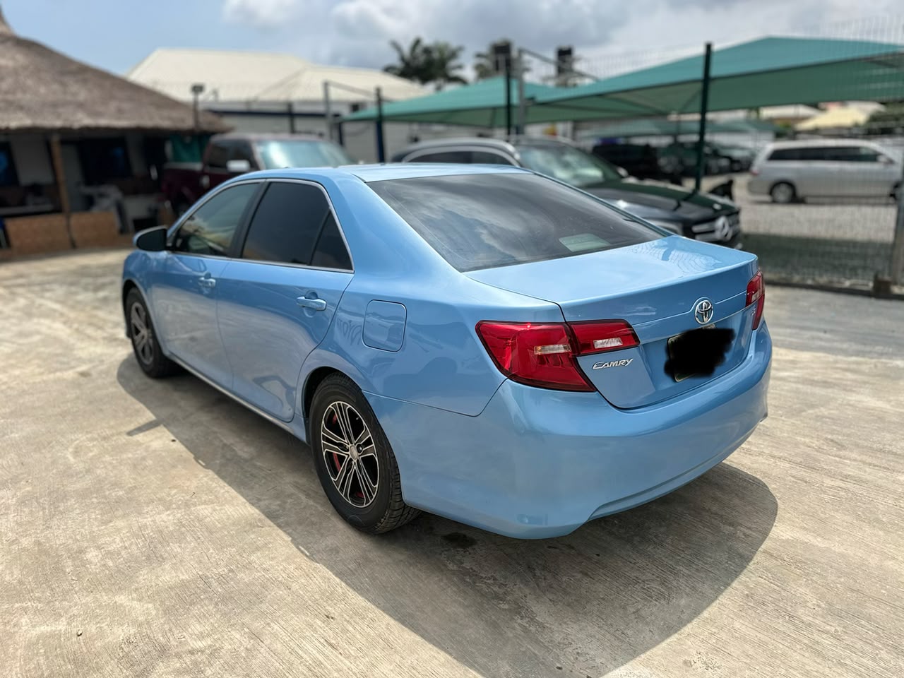 
								SUPER SHARP 2014 UNREGISTERED TOYOTA CAMRY WITH ORIGINAL COSTUM DUTY AND UNTAMPERED ENGINE AND GEAR GOING FOR JUST   💰10.5M 📍Abuja Gwarinpa full									