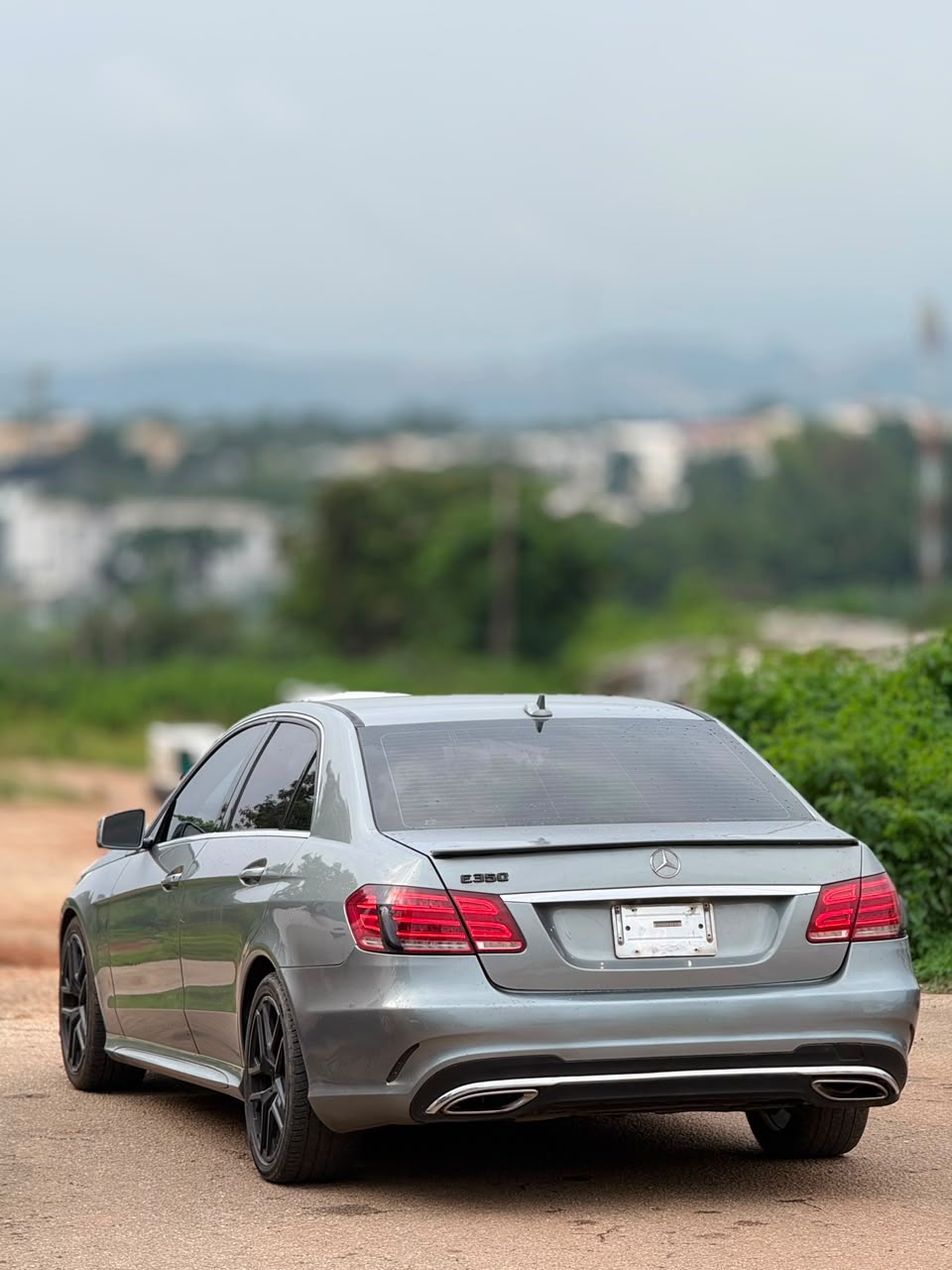 
								oks Grade 2015 MERCEDEZ BENZ E350 Full option,keyless Sunroof with duty for  13.2m ABUJA full									