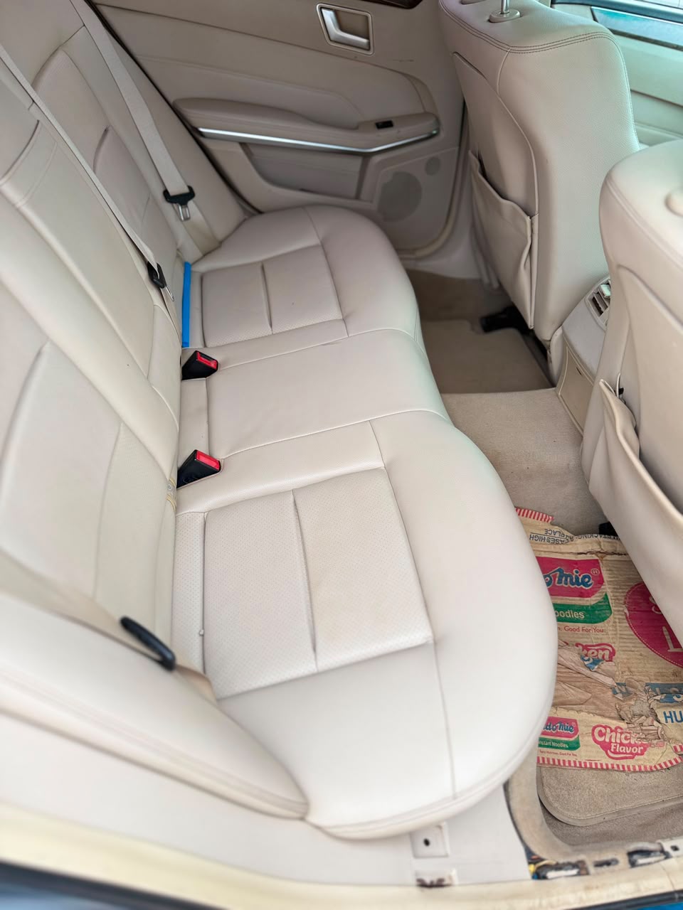 
								oks Grade 2015 MERCEDEZ BENZ E350 Full option,keyless Sunroof with duty for  13.2m ABUJA full									