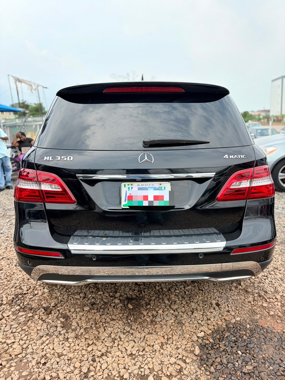
								Extremely clean used 2013 ML 350 just like Belgium going for Just 17.8m full									