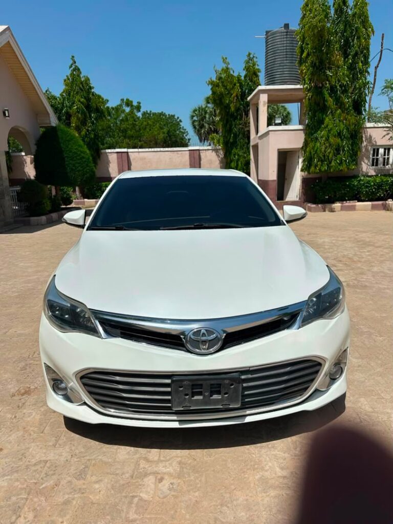 SUPER CLEAN FOREIGN USED TOYOTA AVALON 2015 XLE   ORIGINAL DUTY (2026 ENTRY)📃  PRICE: 11M   ABUJA DEAL 📍  NATIONWIDE DELIVERY