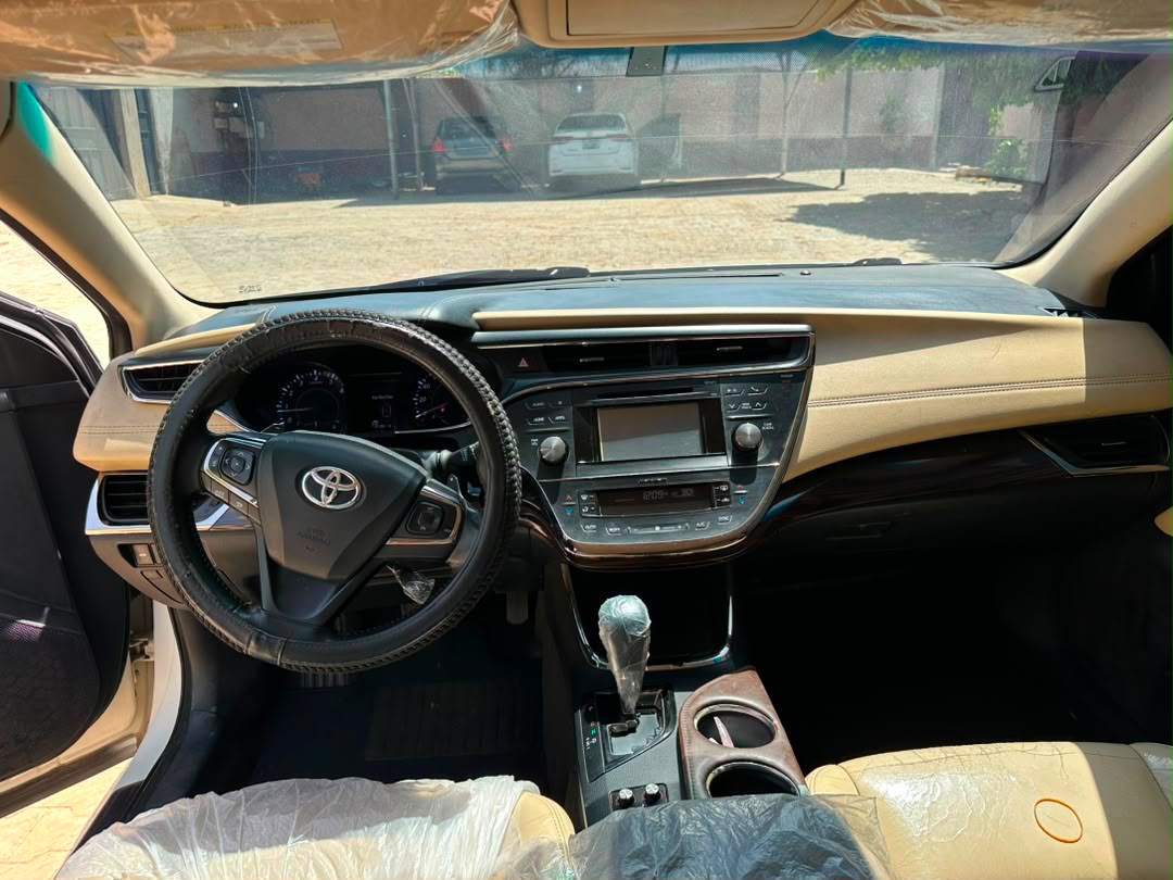 
								SUPER CLEAN FOREIGN USED TOYOTA AVALON 2015 XLE   ORIGINAL DUTY (2026 ENTRY)📃  PRICE: 11M   ABUJA DEAL 📍  NATIONWIDE DELIVERY full									