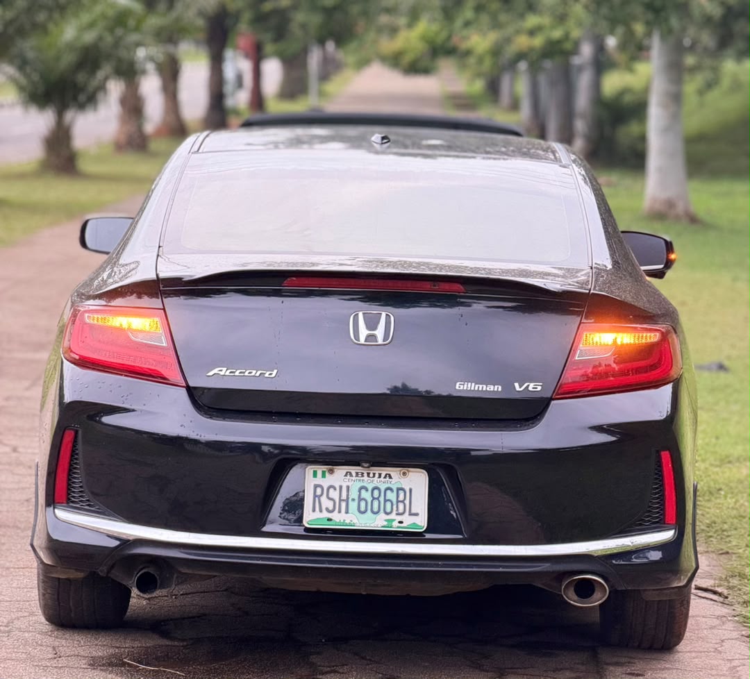 
								FeW MonThs ReGisTeReD💥 Too Clean To Be ToLD Oloun 2016 HONDA COUPE Available In ExCeLLenT ConDiTioN….Keyless, Sunroof, double screen, V6 engine, custom duty for just 11.5m OnLy  AbuJa LoKaTioN full									