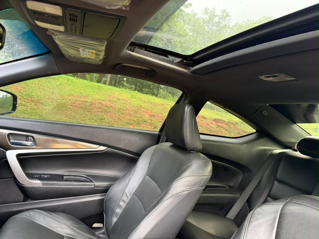 
								FeW MonThs ReGisTeReD💥 Too Clean To Be ToLD Oloun 2016 HONDA COUPE Available In ExCeLLenT ConDiTioN….Keyless, Sunroof, double screen, V6 engine, custom duty for just 11.5m OnLy  AbuJa LoKaTioN full									