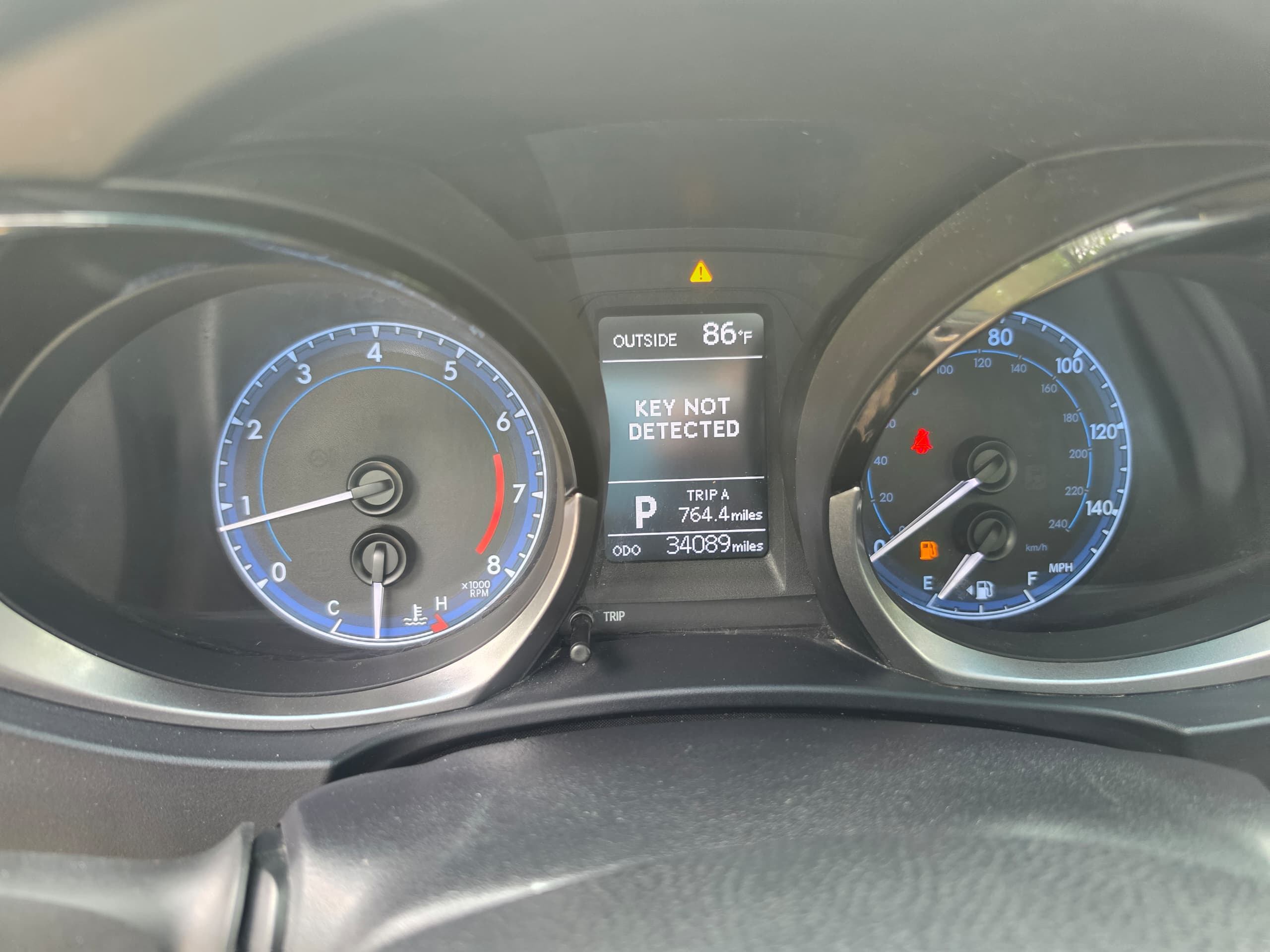 
								I love this car: Extremely clean First body foreign used 2015 Toyota corolla S premium. With Keyless Leather nd Sunroof going for just 14m only. This na awoof deal. full									