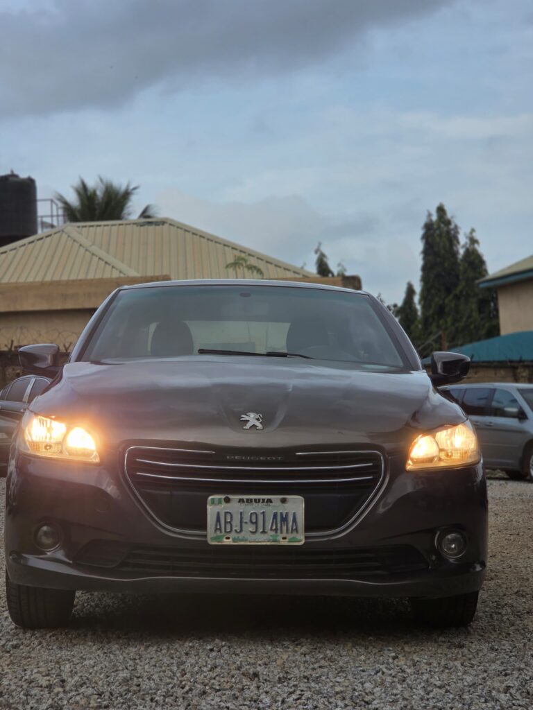 Mad Distress alert ⚠️ 📢 Belgium grade Peugeot 301 2018 model with FIRSTBODY untampered engine and gear Ac Factory fitted buy and drive absolutely nothing to fix  👉4.3m buyer settle 200k location Abacha Road nyanya Abuja deal Car is with me directly