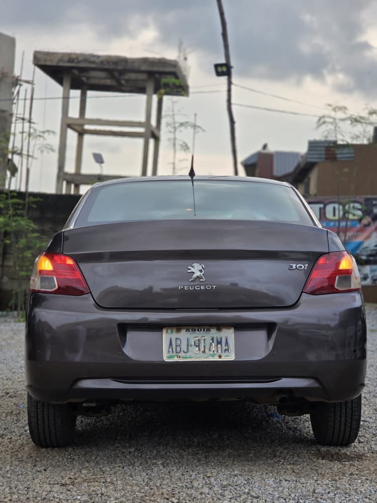 
								Mad Distress alert ⚠️ 📢 Belgium grade Peugeot 301 2018 model with FIRSTBODY untampered engine and gear Ac Factory fitted buy and drive absolutely nothing to fix  👉4.3m buyer settle 200k location Abacha Road nyanya Abuja deal Car is with me directly full									