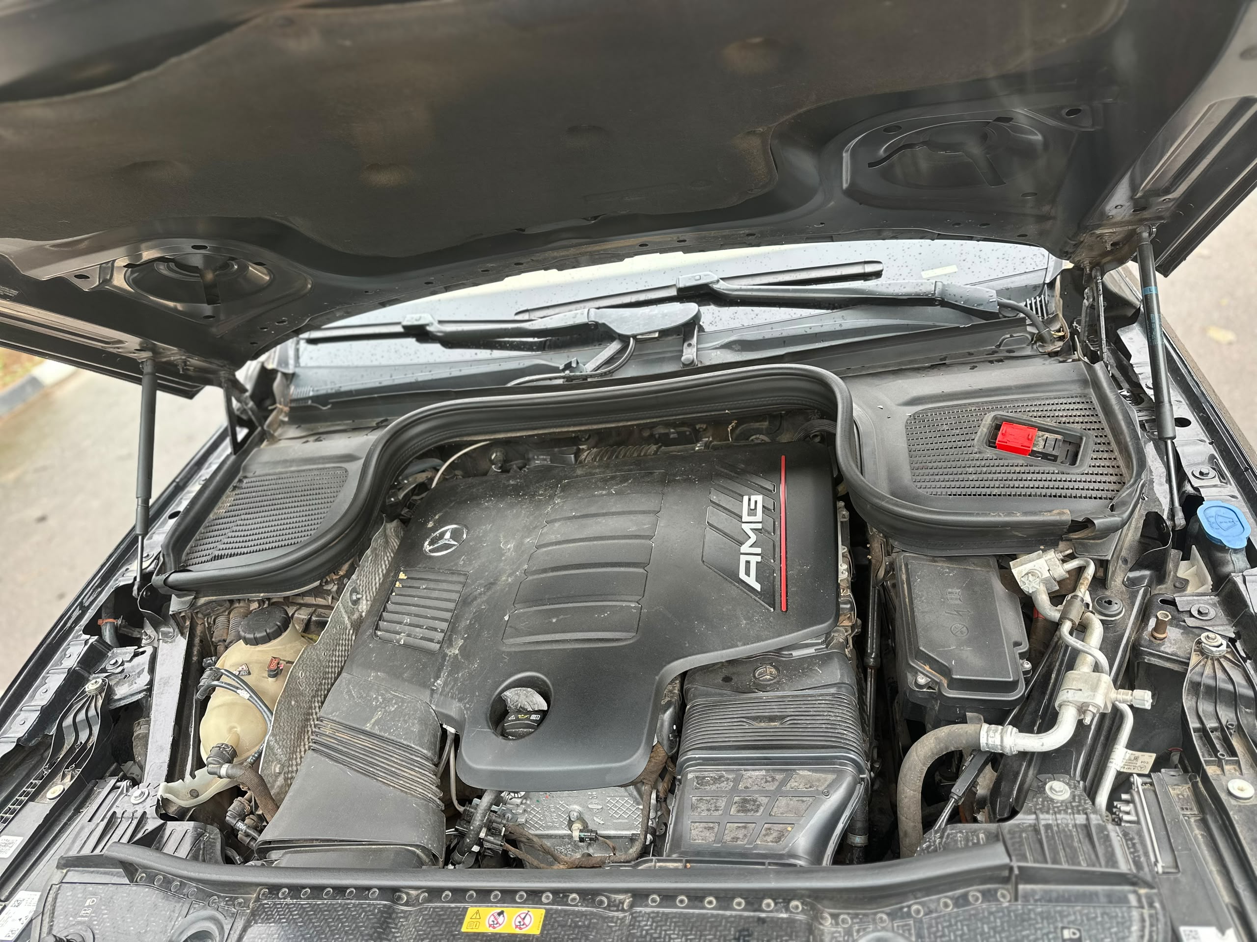 
								Giveaway Deal‼️‼️‼️ (84k Mileage) Grade A Foreign Used 2021 Mercedes Benz Gle53 (AMG) car is in pristine condition fullest option (360% Cam, Keyless, Full Pano Roof, Power Booth and more) with full paid 2026 entry duty going for just 130m with sambo (Moveable) Garki Abuja📍 ZERO CHAIN DEAL full									