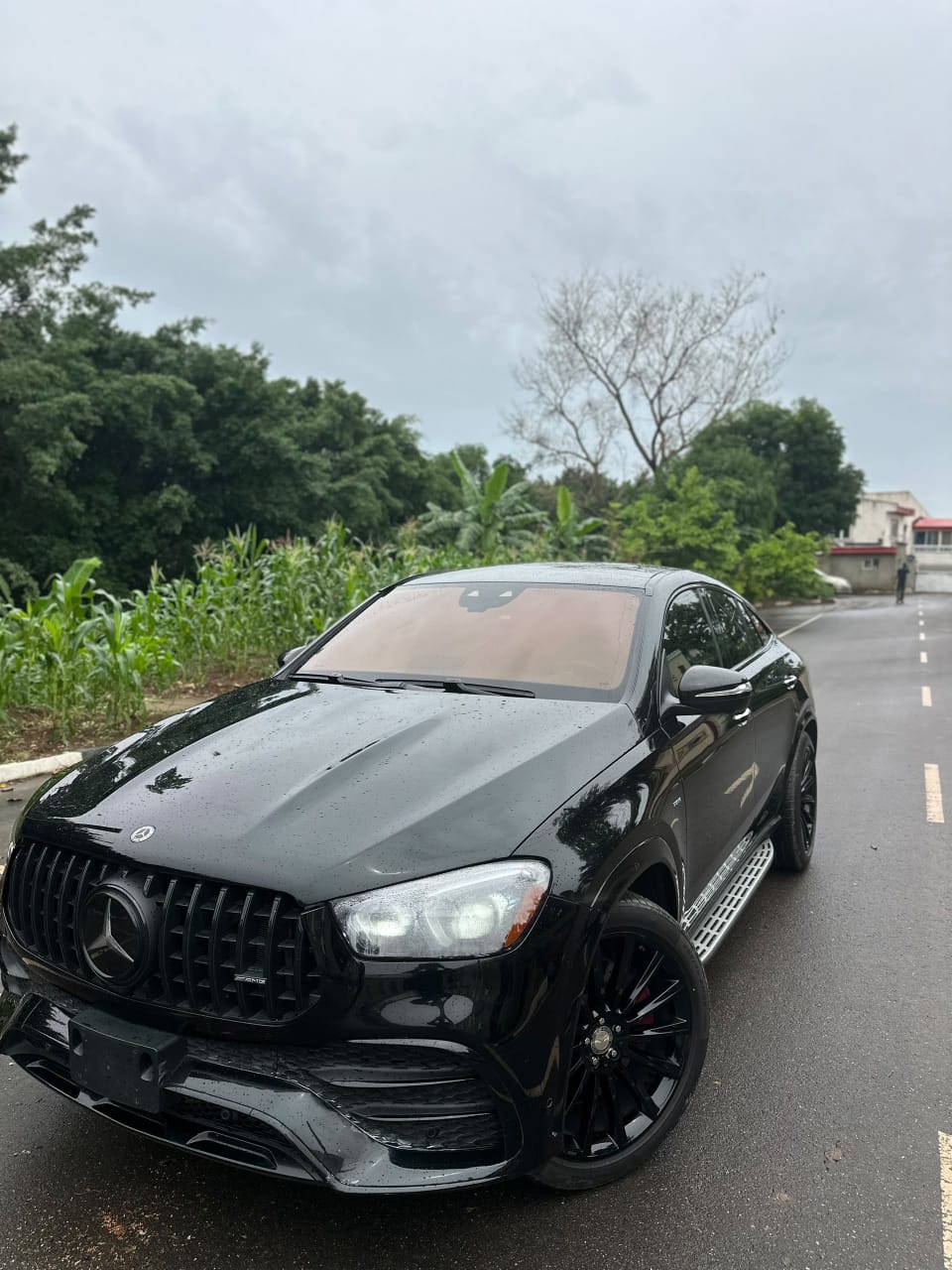 
								Giveaway Deal‼️‼️‼️ (84k Mileage) Grade A Foreign Used 2021 Mercedes Benz Gle53 (AMG) car is in pristine condition fullest option (360% Cam, Keyless, Full Pano Roof, Power Booth and more) with full paid 2026 entry duty going for just 130m with sambo (Moveable) Garki Abuja📍 ZERO CHAIN DEAL full									