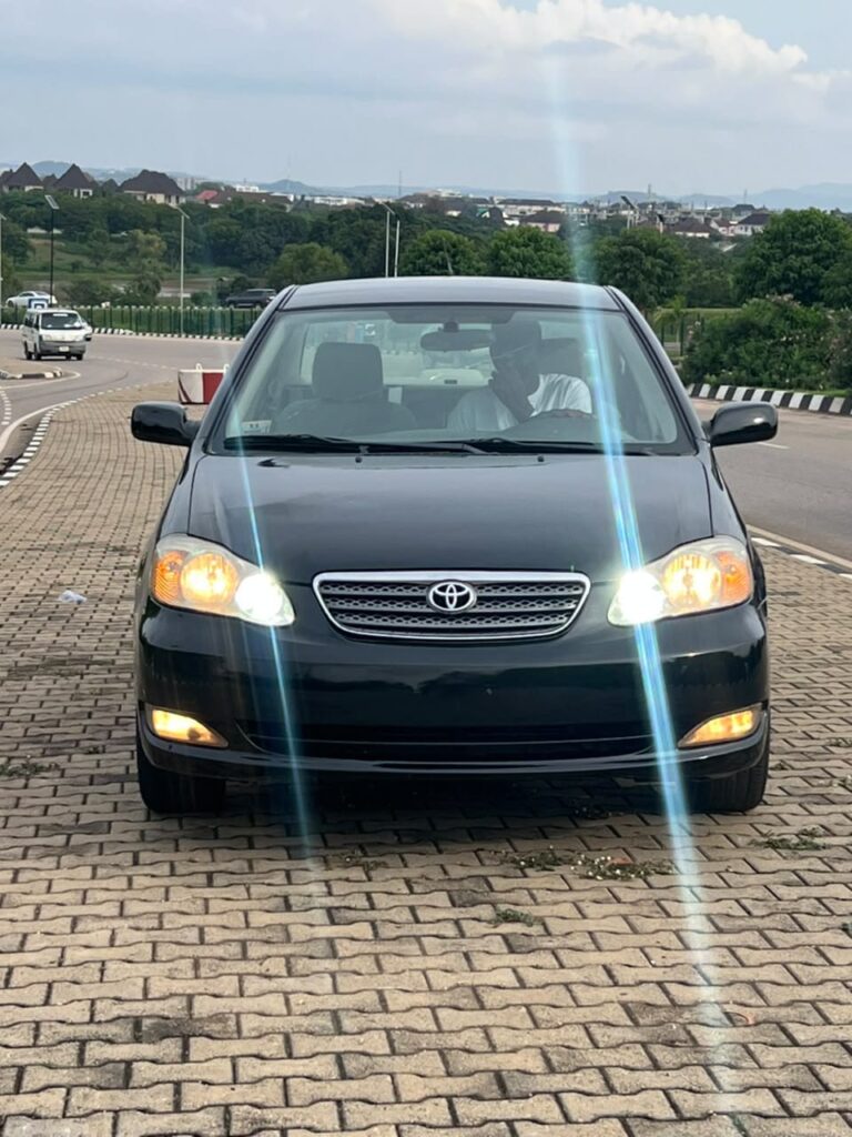 THREE MONTHS USED TOYOTA COROLLA 2008 MODEL INDOMI INTACT, 100% FIRST BODY, WITH AN EXCELLENT ENGINE AND GEAR UNTEMPERD AC CHILLING AND 5BROUND NEW TIRES GOING FOR 6.2 ABUJA DEAL