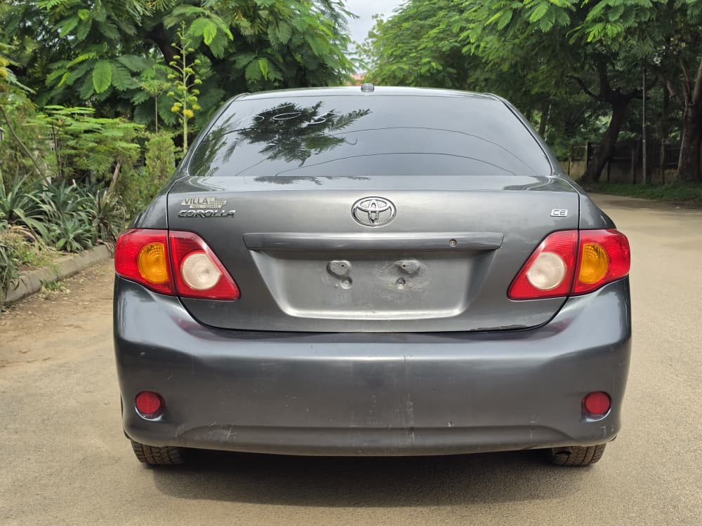 
								Awoof Deal: Extremely clean foreign used Toyota corolla LE 2010 n belt. Accident Free, going for just 9.8m with no single 9ja paint. Abujadeal…? full									