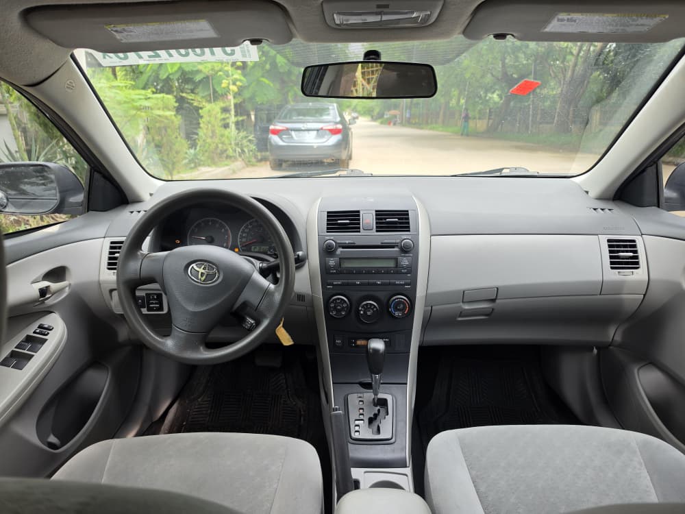 
								Awoof Deal: Extremely clean foreign used Toyota corolla LE 2010 n belt. Accident Free, going for just 9.8m with no single 9ja paint. Abujadeal…? full									
