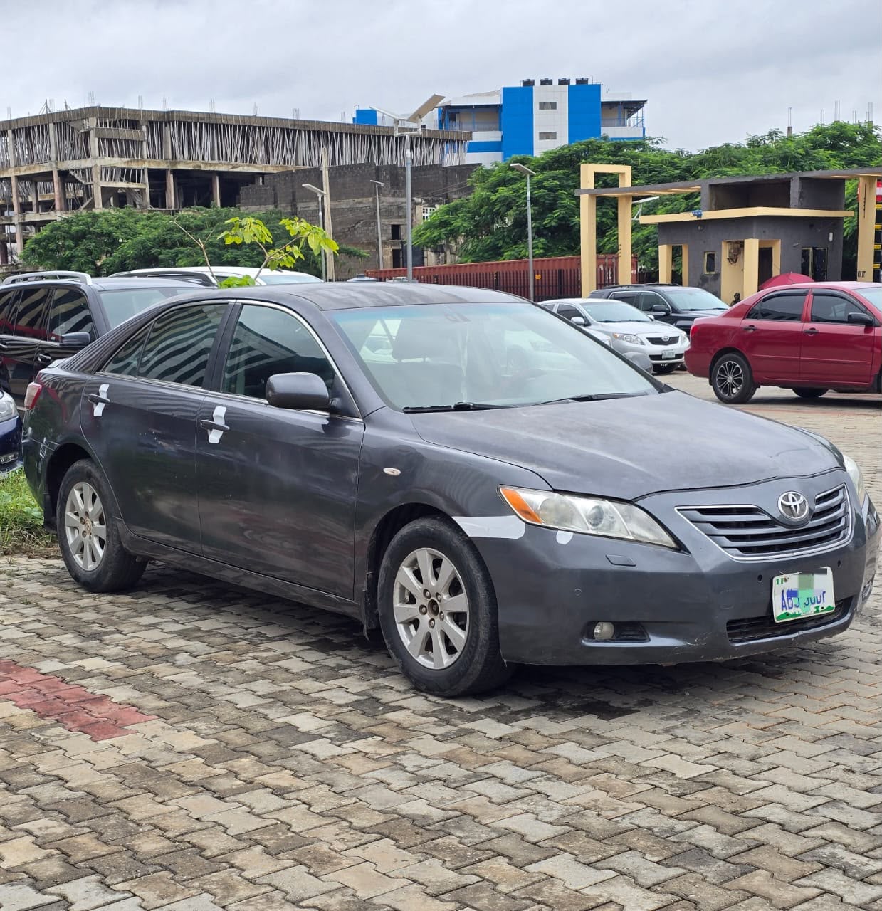 
								4.5m Toyota Camry XLE 2008 Purely first body Buy and Travel  100k sambo Area 1 Abuja Location is Area 1 Abuja  Untempared Engine and Gear full									