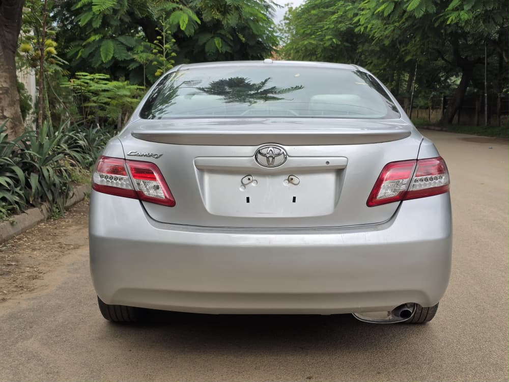 
								Awoof Deal: Highest Grade Foreign Used 2011 on belt Toyota camry LE with Aug 2026 Duty Accident free going for just 10m. Dashboard no dey gum everywhere sharp. Accident free. full									
