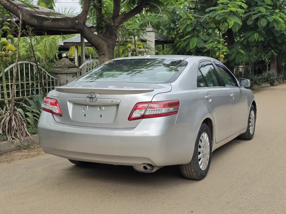 
								Awoof Deal: Highest Grade Foreign Used 2011 on belt Toyota camry LE with Aug 2026 Duty Accident free going for just 10m. Dashboard no dey gum everywhere sharp. Accident free. full									