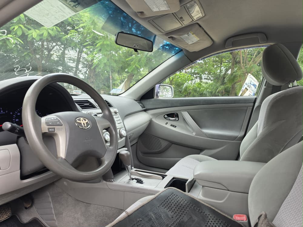 
								Awoof Deal: Highest Grade Foreign Used 2011 on belt Toyota camry LE with Aug 2026 Duty Accident free going for just 10m. Dashboard no dey gum everywhere sharp. Accident free. full									