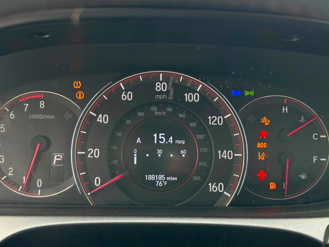 
								HONDA ACCORD LX Foreign used 2016 model  Original duty ☑️ 🏷️16.5m 📍Abuja full									
