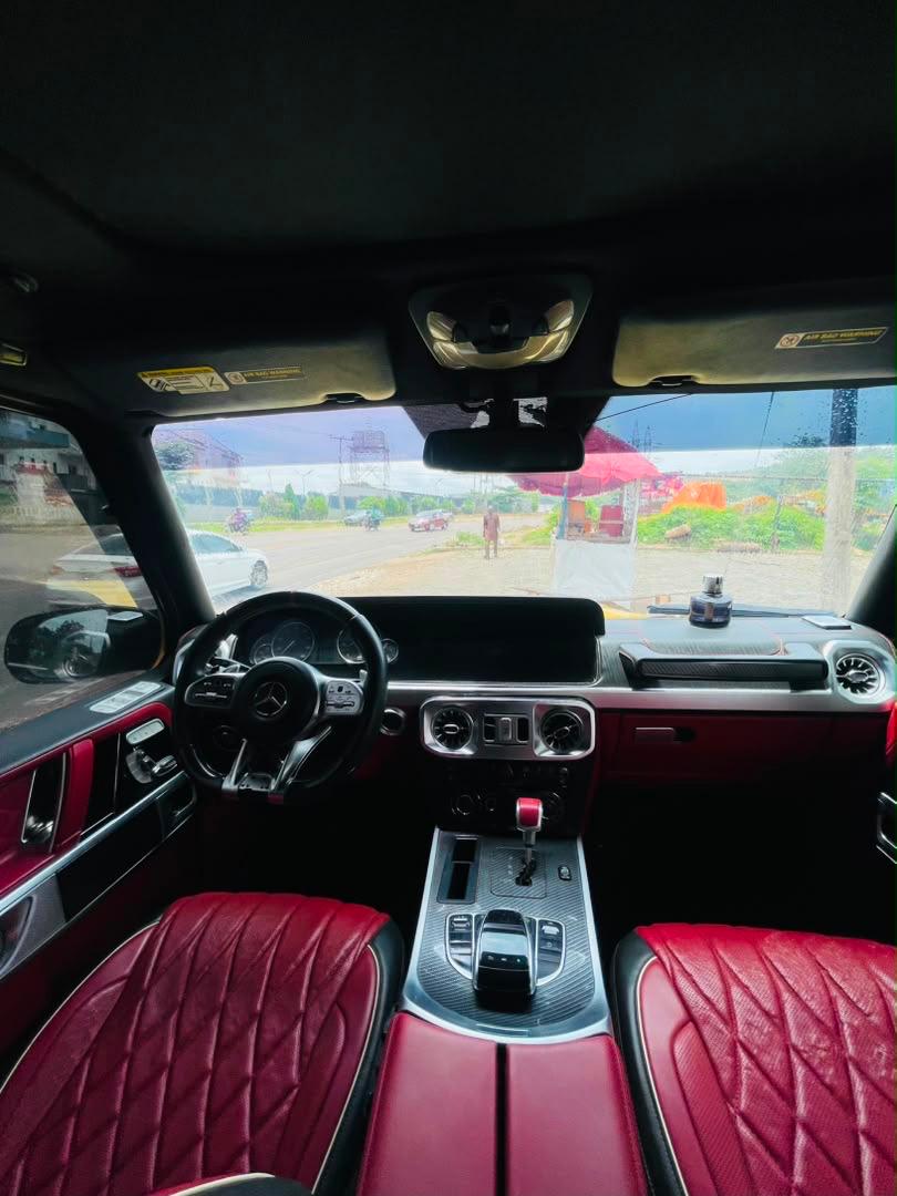 
								Distress 🌹🌹  2008 upgrade to 2023 Mercedes Benz G63 AMG Just buy and drive  💰 33M buyer settle 1M🫶 Abuja 📍                   Vina full									
