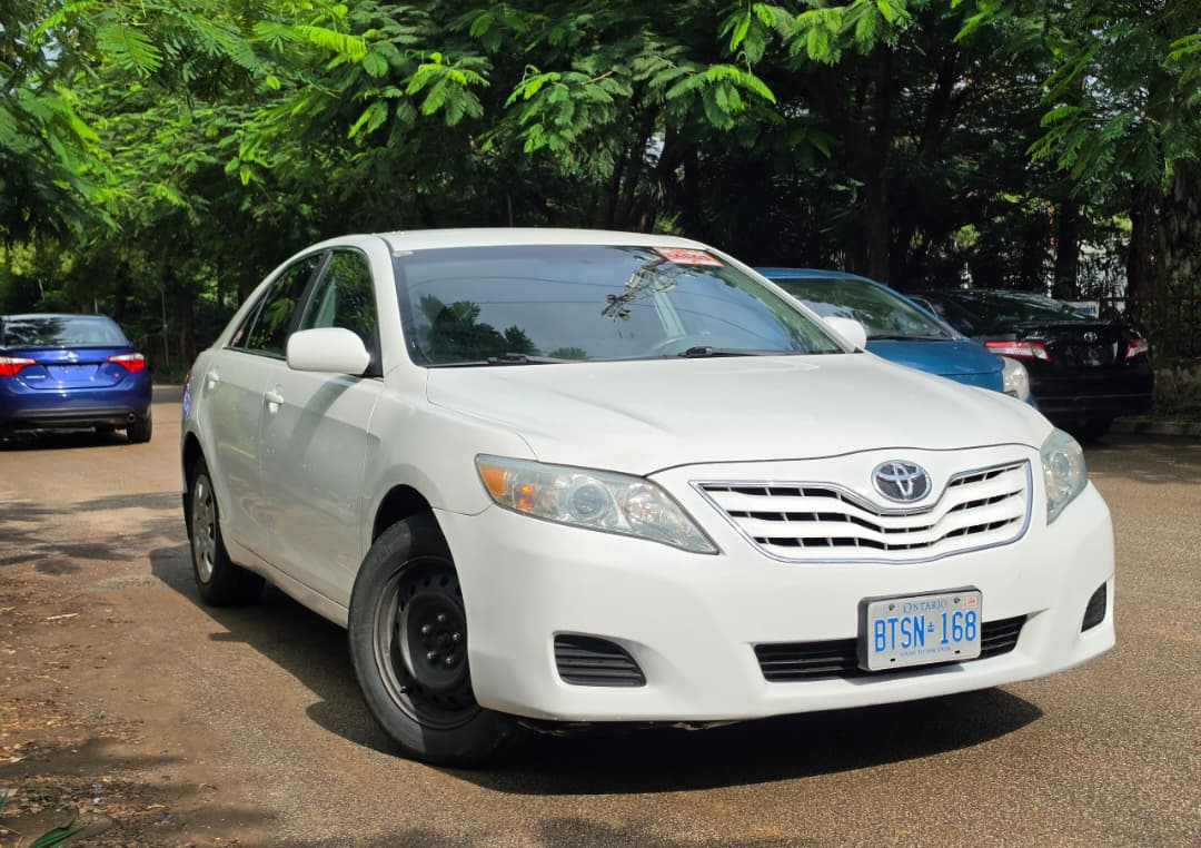 
								Awoof Deal: Highest Grade Foreign Used 2010 on belt Toyota camry LE with Aug 2026 Duty Accident free going for just 9.8m. Dashboard no dey gum everywhere sharp. Accident free. full									
