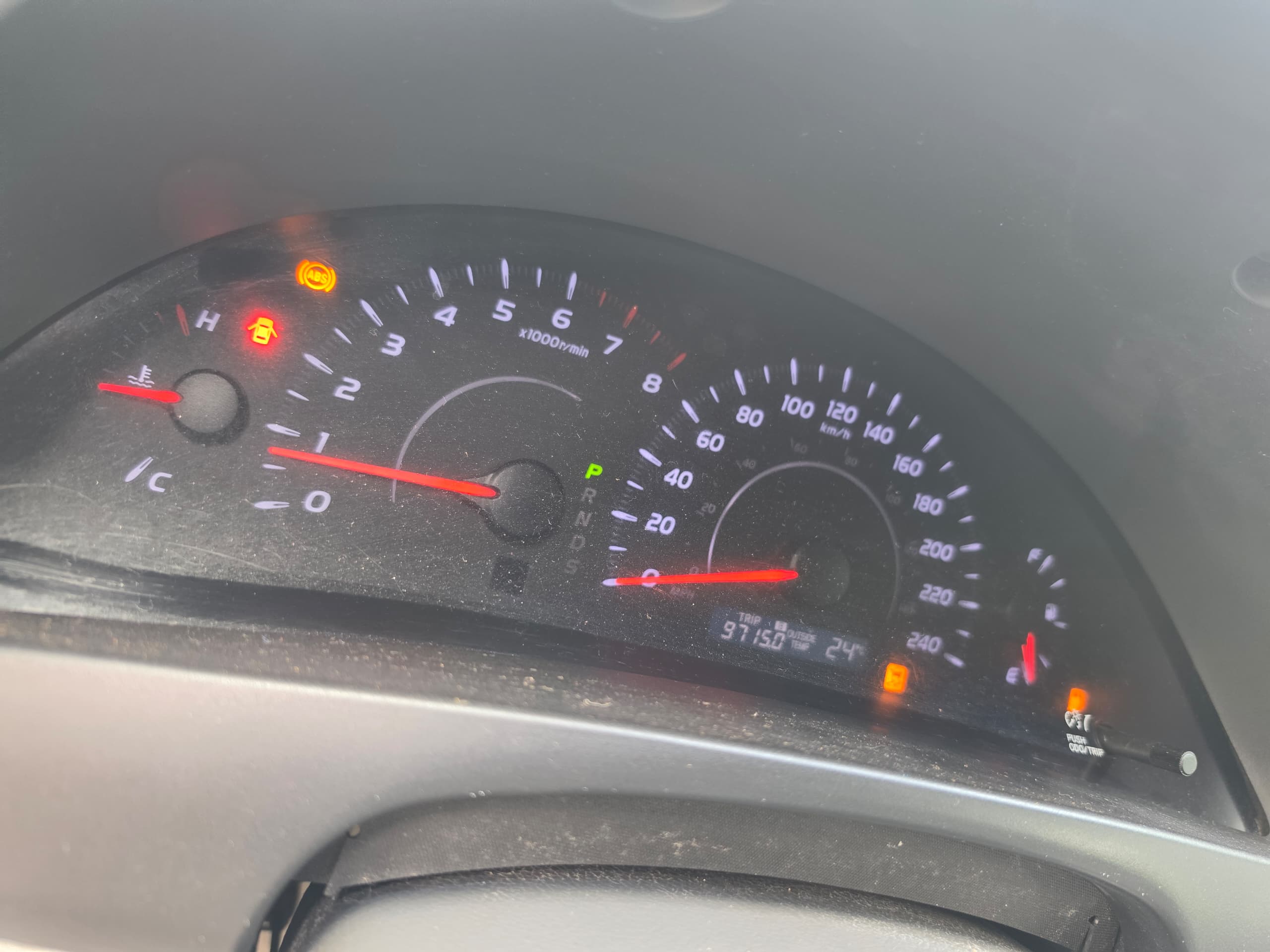 
								Awoof Deal: Highest Grade Foreign Used 2010 on belt Toyota camry LE with Aug 2026 Duty Accident free going for just 9.8m. Dashboard no dey gum everywhere sharp. Accident free. full									