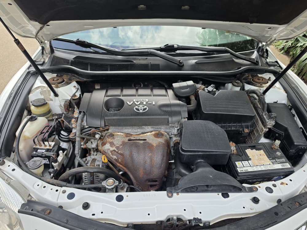 
								Awoof Deal: Highest Grade Foreign Used 2010 on belt Toyota camry LE with Aug 2026 Duty Accident free going for just 9.8m. Dashboard no dey gum everywhere sharp. Accident free. full									
