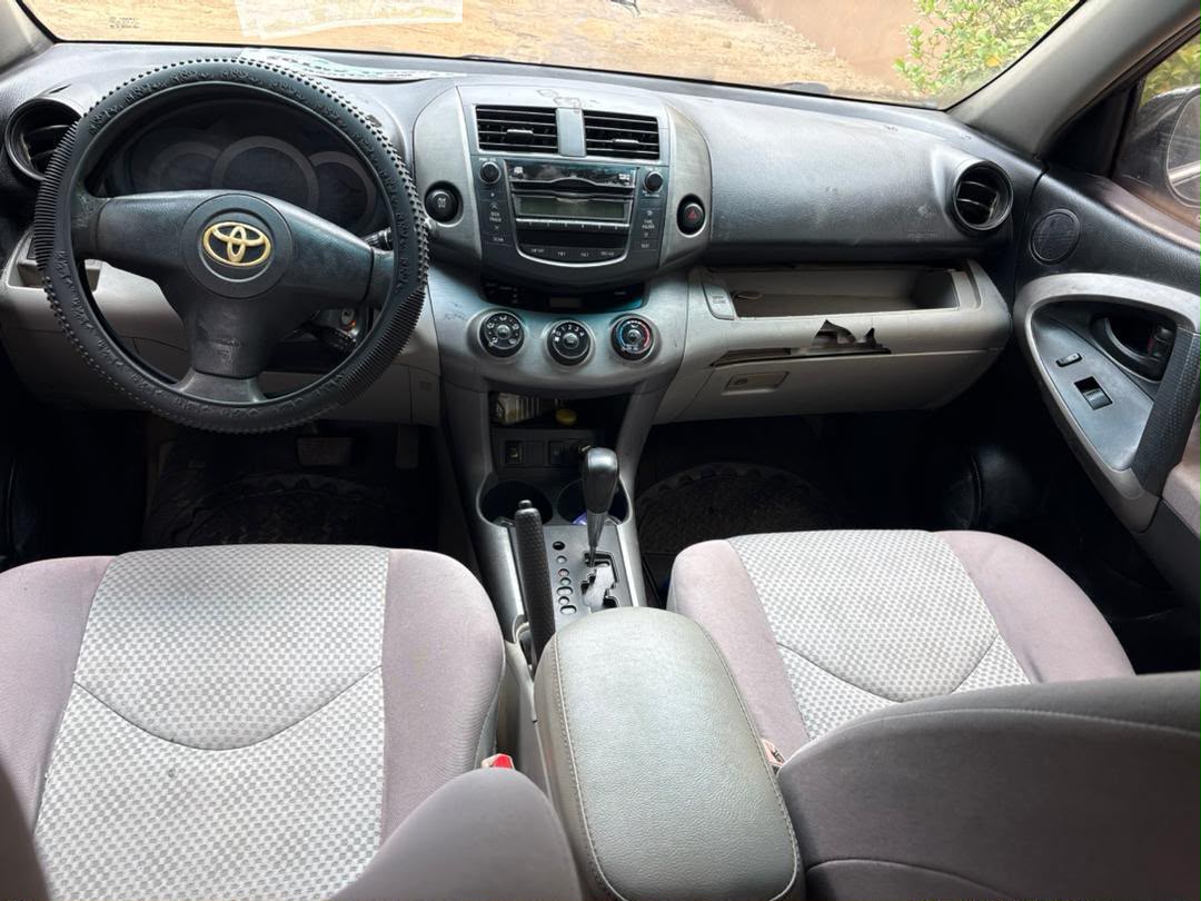 
								Giveaway Deal‼️‼️‼️ Carefully Used Toyota RAV4 2008 Untempered Engine and gear, ac is freezing 🥶 with original duty✅6.2M Net with 200k sambo only Kubwa Abuja📍 ZERO CHAIN DEAL full									