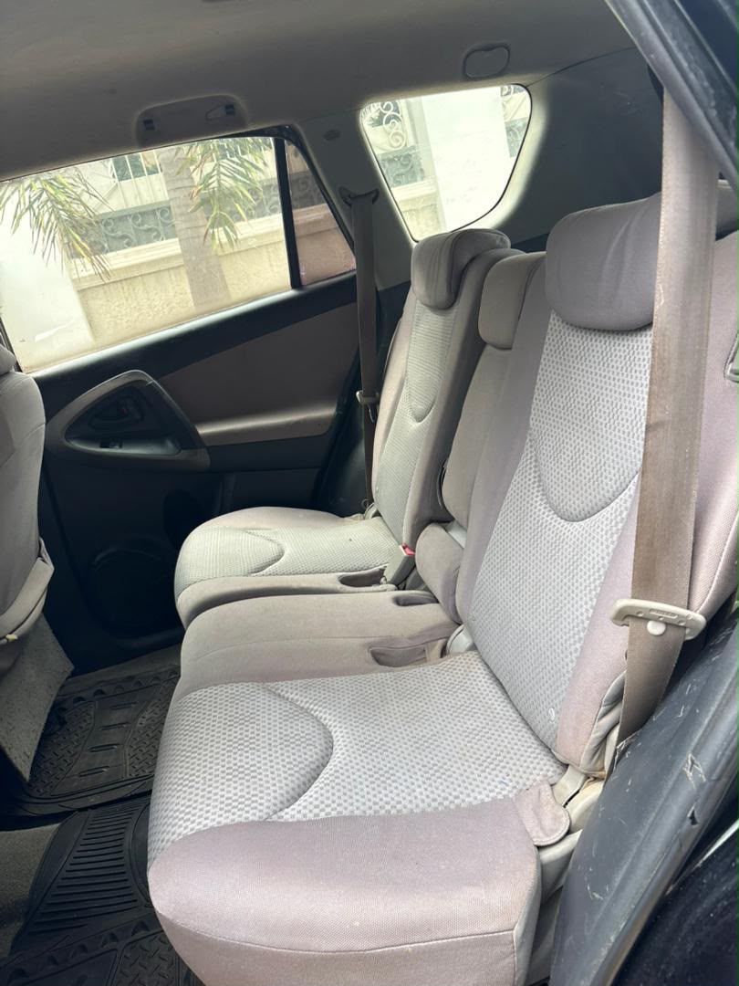 
								Giveaway Deal‼️‼️‼️ Carefully Used Toyota RAV4 2008 Untempered Engine and gear, ac is freezing 🥶 with original duty✅6.2M Net with 200k sambo only Kubwa Abuja📍 ZERO CHAIN DEAL full									