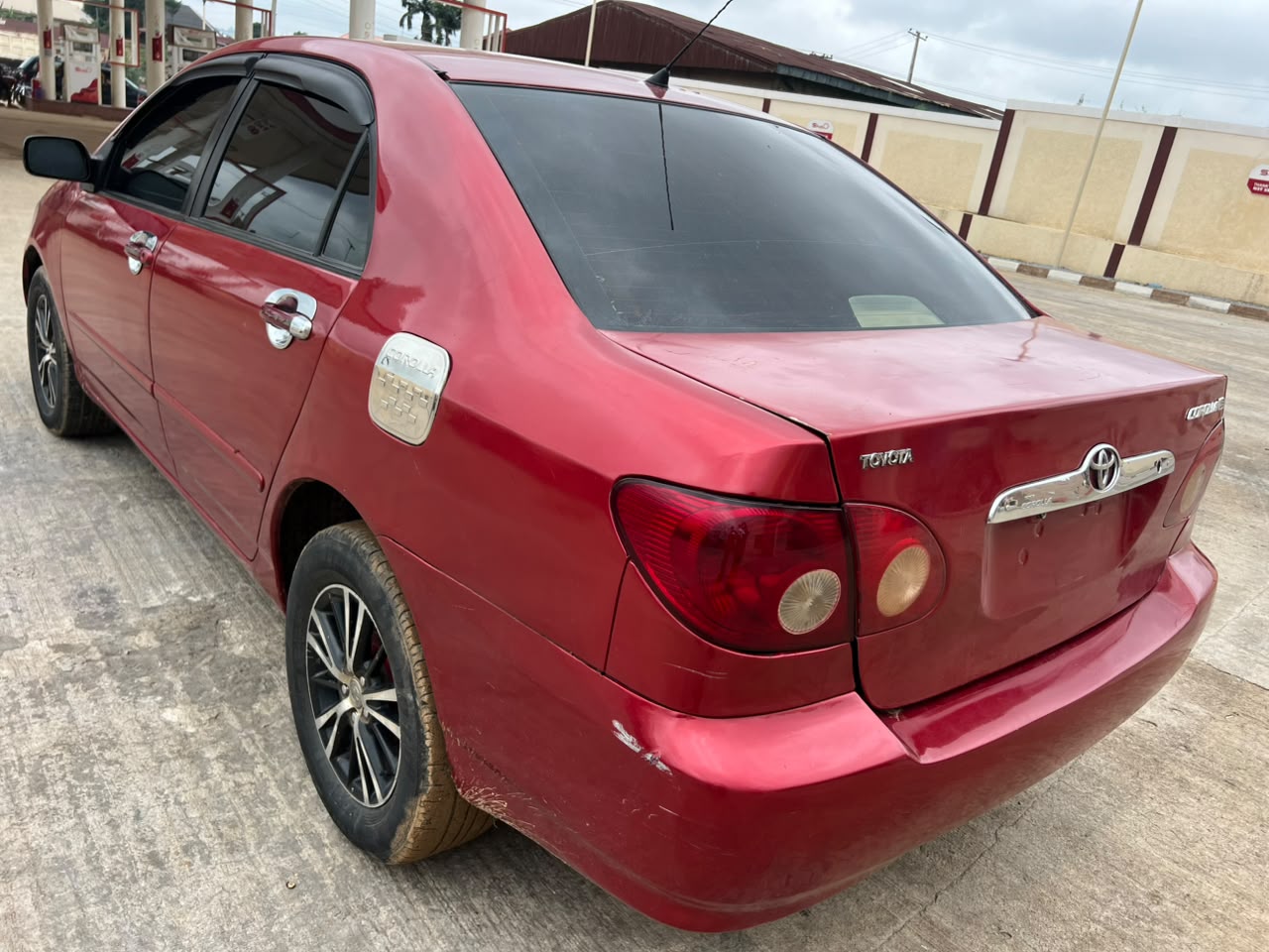 
								Distressed distressed Toyota Corolla 06 model engine untampered with cooling Ac @4,7m to the owner buyer settle 200k full									