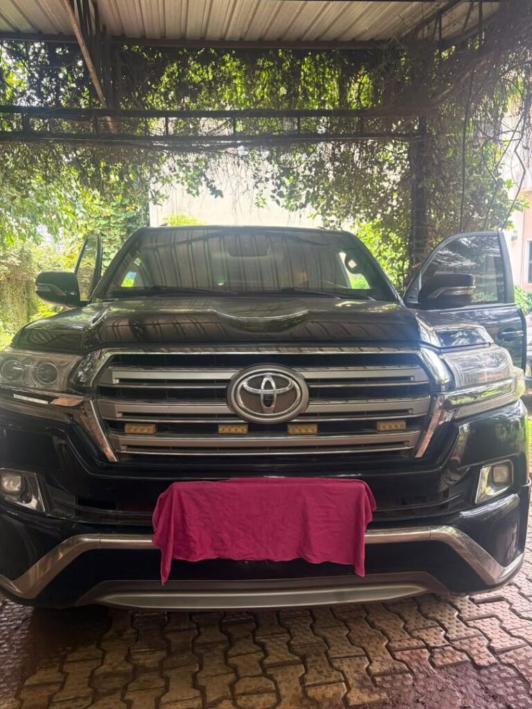 2018/2019 Bulletproof Toyota Land Cruiser VX.R INKAS AMORING with run flat tyres. 90m Abuja deal