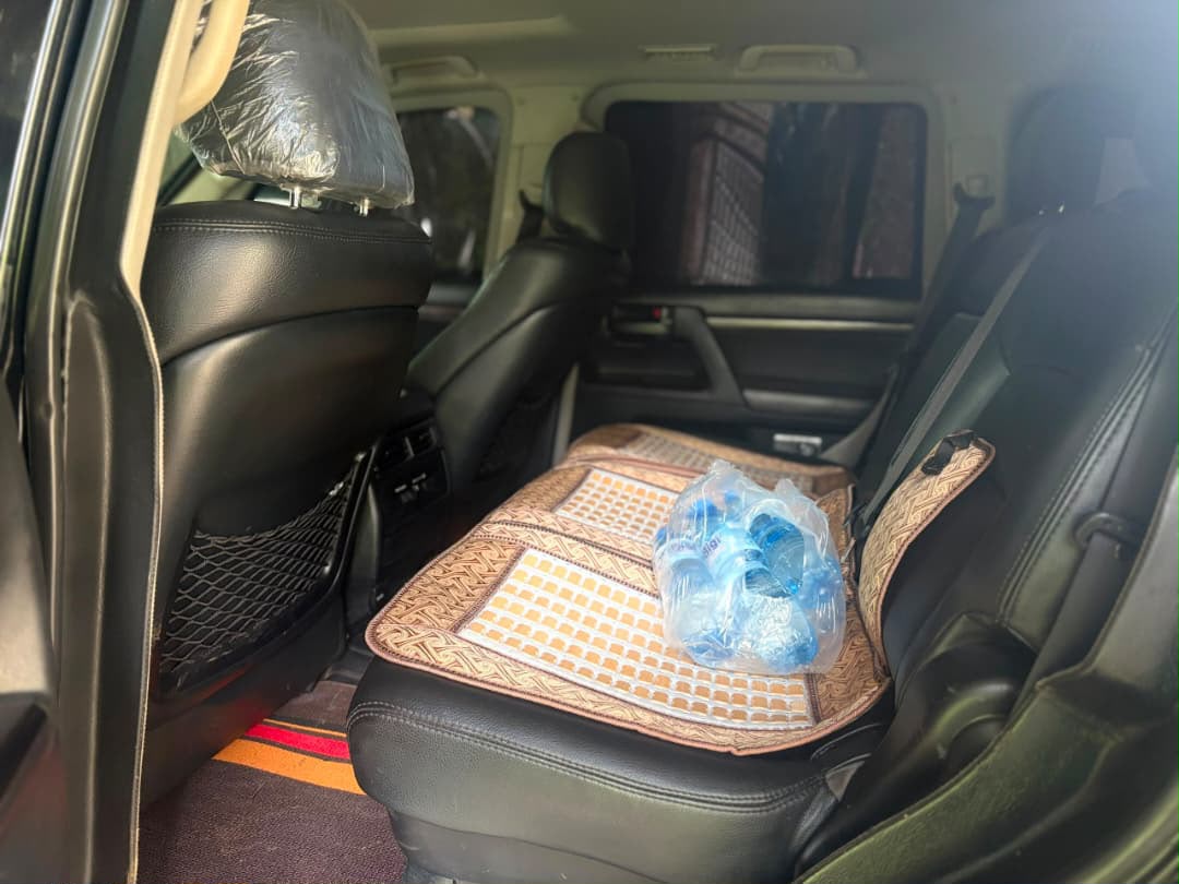 
								2018/2019 Bulletproof Toyota Land Cruiser VX.R INKAS AMORING with run flat tyres. 90m Abuja deal full									