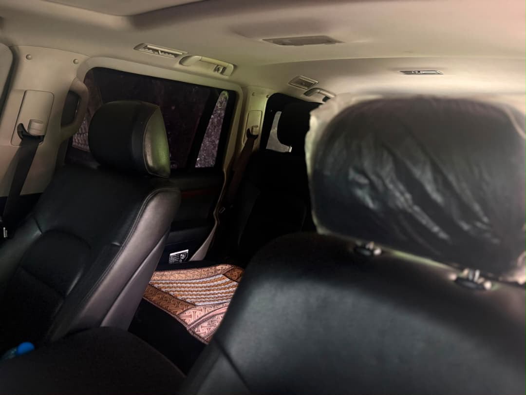 
								2018/2019 Bulletproof Toyota Land Cruiser VX.R INKAS AMORING with run flat tyres. 90m Abuja deal full									