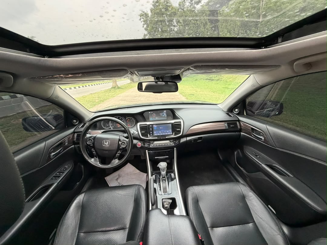 
								NeW ArriVaL🚀  A-GraDe ExTreMeLy CleaN FOREIGN USED 2016 HONDA ACCORD V6 TOURING Available In MinT ConDiTioN…  21M OnLy💰custom duty  AbuJa LoKaTioN full									
