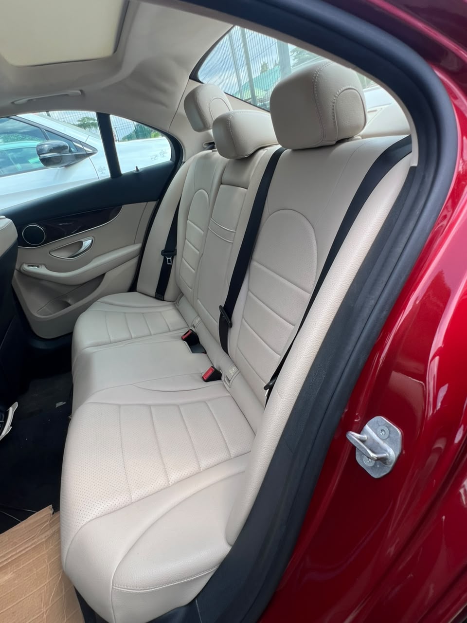 
								DIRECT BELGIUM 2017 C300 BUY AND DRIVE 📍ABUJA 💰21M full									