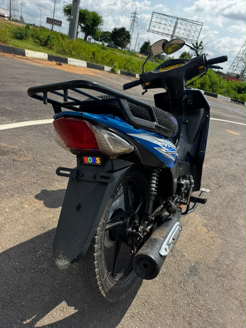 
								Giveaway Deal‼️‼️‼️ Neatly Used Haojue Bike (Rubber Rubber) going for just 650k with only 50k sambo with me Lugbe Abuja📍 ZERO CHAIN DEAL full									