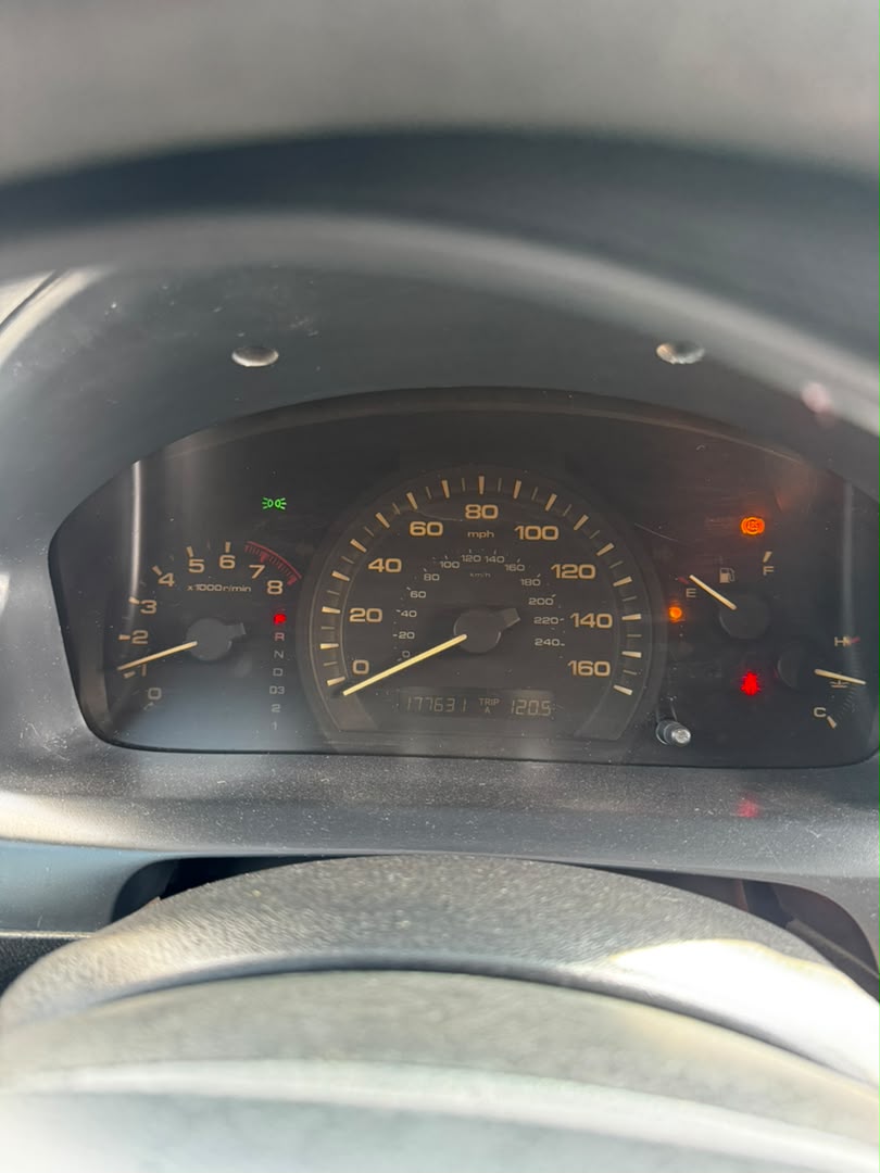 
								Giveaway Deal‼️‼️‼️ Carefully Used 2007 Honda Accord DC car is in pristine condition (Nothing To Fix) Ac chilling with proper documentation going for just 3.6m Net Add sambo with me Lugbe Abuja📍 ZERO CHAIN DEAL full									
