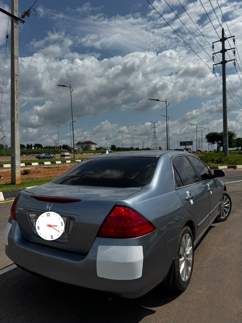 
								Giveaway Deal‼️‼️‼️ Carefully Used 2007 Honda Accord DC car is in pristine condition (Nothing To Fix) Ac chilling with proper documentation going for just 3.6m Net Add sambo with me Lugbe Abuja📍 ZERO CHAIN DEAL full									