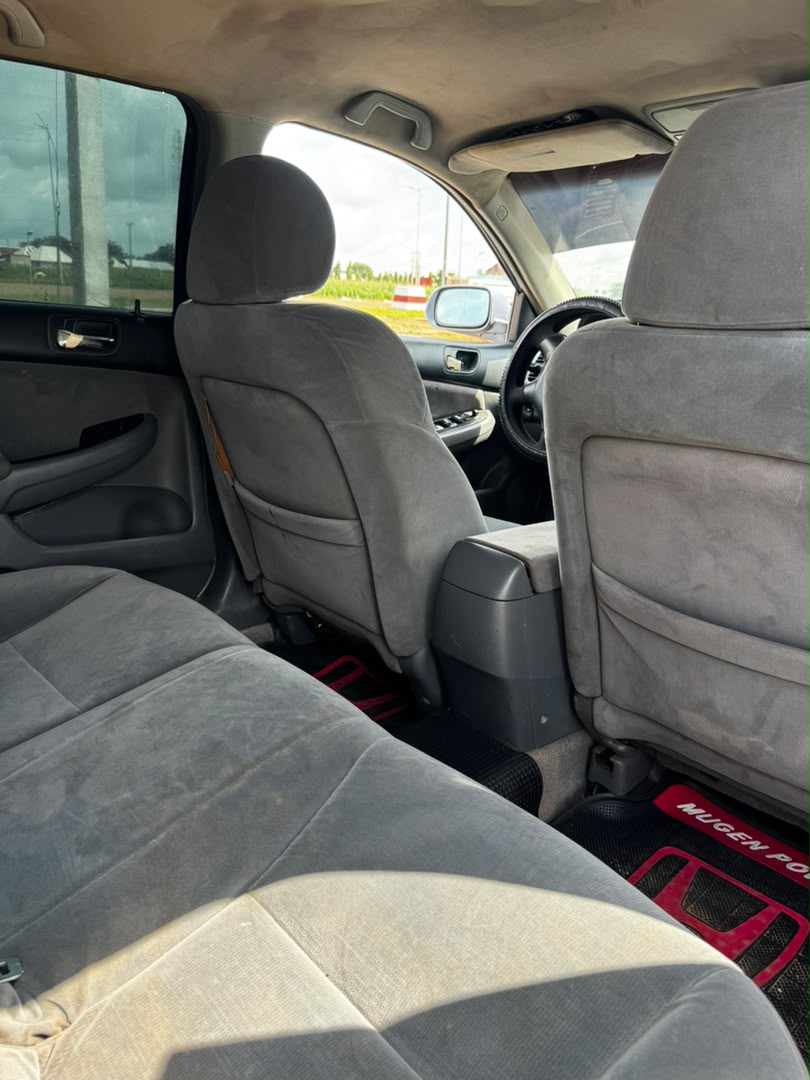 
								Giveaway Deal‼️‼️‼️ Carefully Used 2007 Honda Accord DC car is in pristine condition (Nothing To Fix) Ac chilling with proper documentation going for just 3.6m Net Add sambo with me Lugbe Abuja📍 ZERO CHAIN DEAL full									