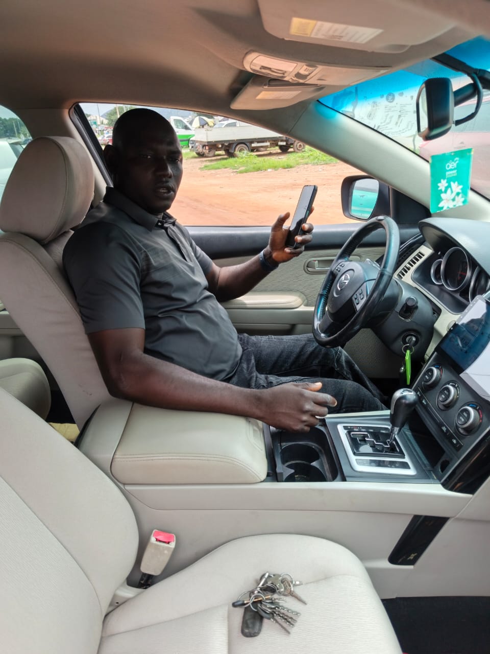 
								Dis Mazda jeep buy and travel nothing to fix owner just need money going for just #7m location Abuja… full									