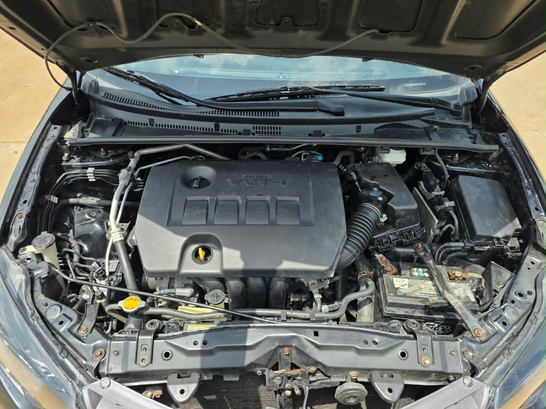 
								Just in: Extremely clean highest grade foreign used 2015 on belt Toyota corolla LE with recent 2026 duty going for just 13m Only slightly negotiable upon inspection full									