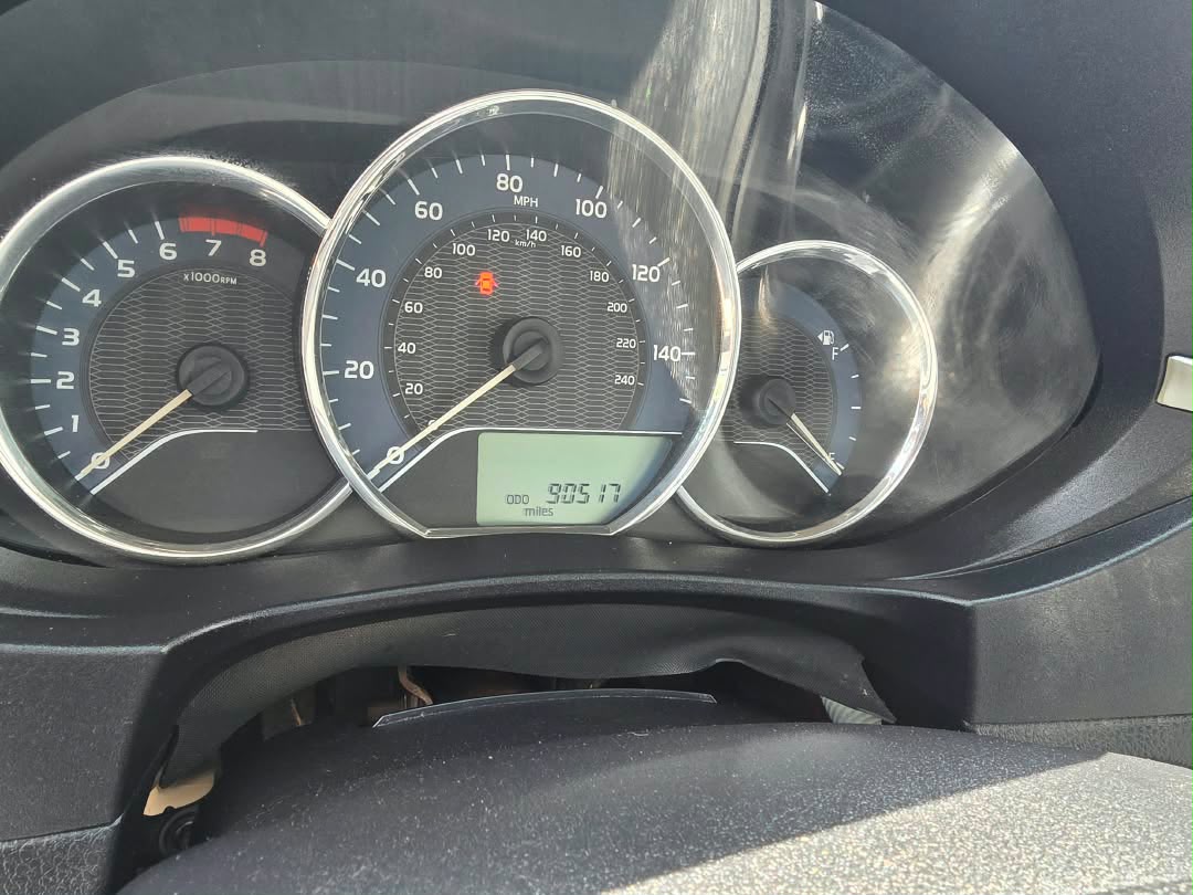 
								Just in: Extremely clean highest grade foreign used 2015 on belt Toyota corolla LE with recent 2026 duty going for just 13m Only slightly negotiable upon inspection full									